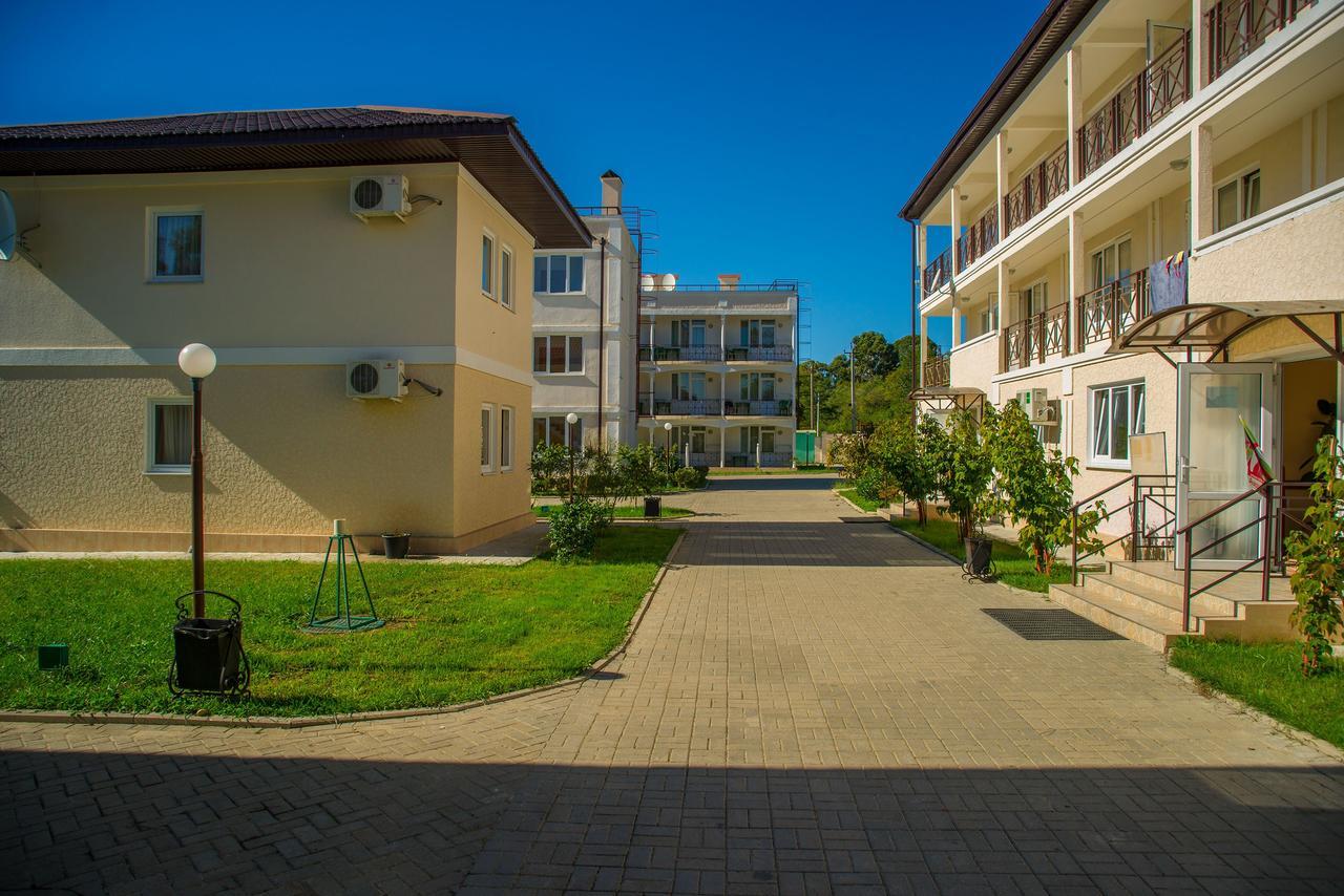 Anakopia Club Hotel New Athos Exterior photo
